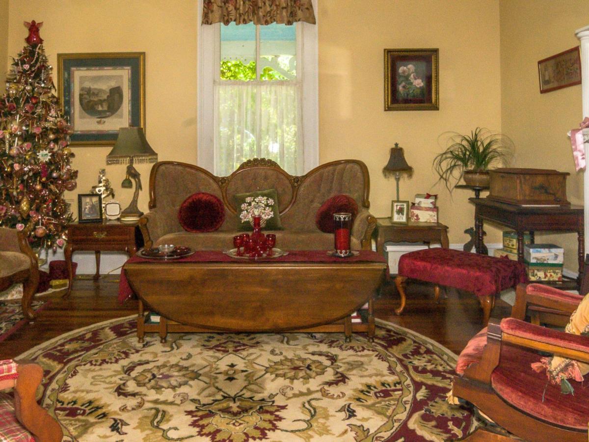 ฮอลลี่ เฮาส์ ออฟ แฮมิลตัน Bed & Breakfast Hamilton ภายนอก รูปภาพ