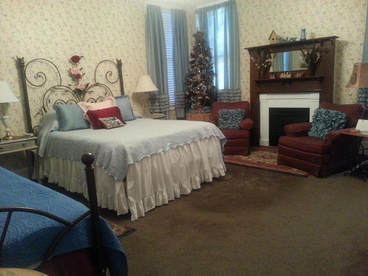 ฮอลลี่ เฮาส์ ออฟ แฮมิลตัน Bed & Breakfast Hamilton ภายนอก รูปภาพ