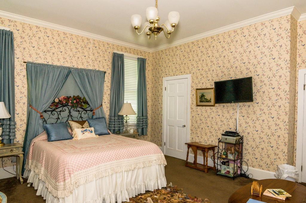 ฮอลลี่ เฮาส์ ออฟ แฮมิลตัน Bed & Breakfast Hamilton ภายนอก รูปภาพ