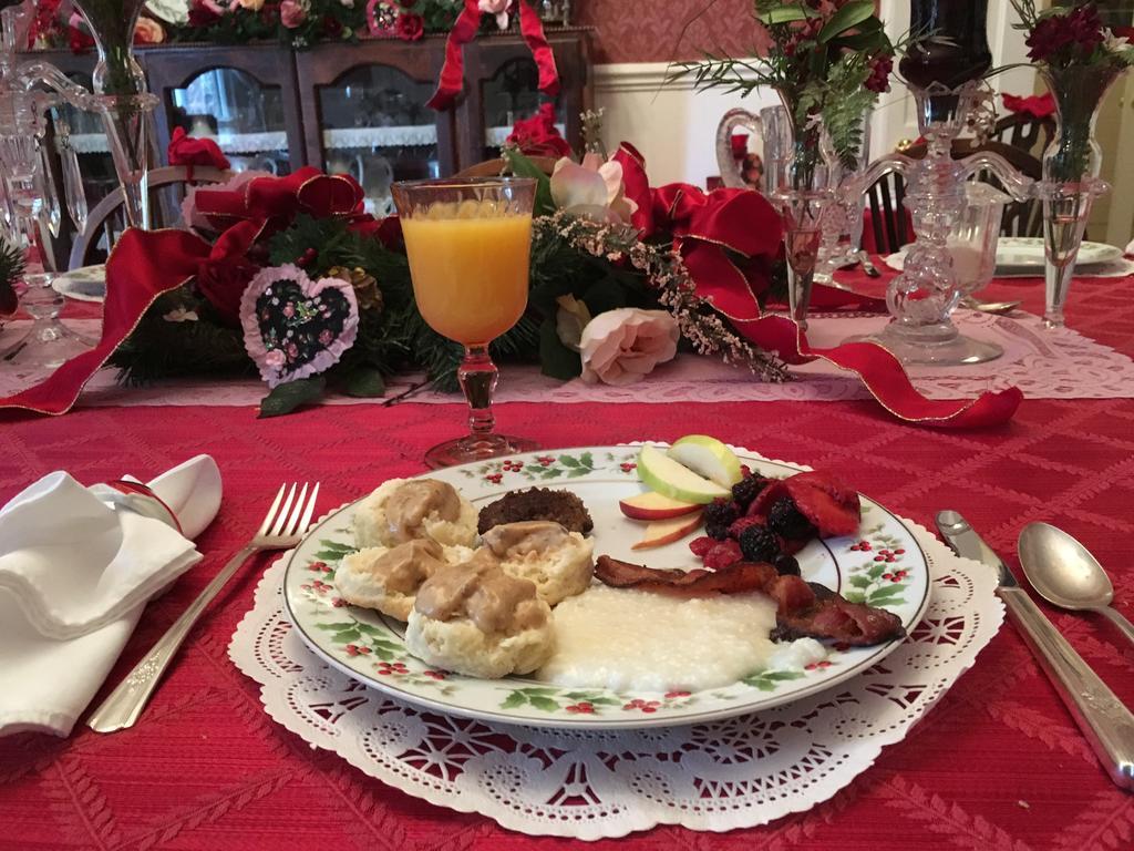 ฮอลลี่ เฮาส์ ออฟ แฮมิลตัน Bed & Breakfast Hamilton ภายนอก รูปภาพ